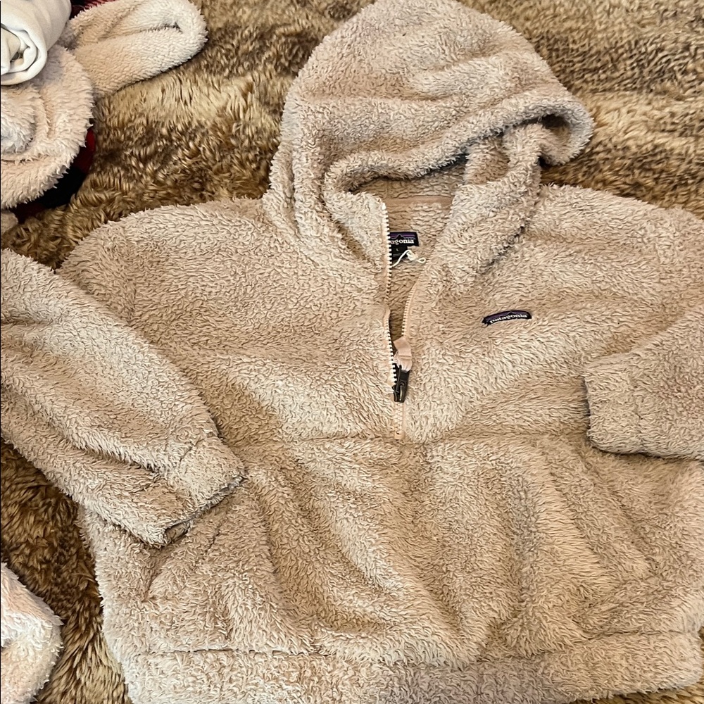Patagonia Kids Fleece Hoodie in Cream